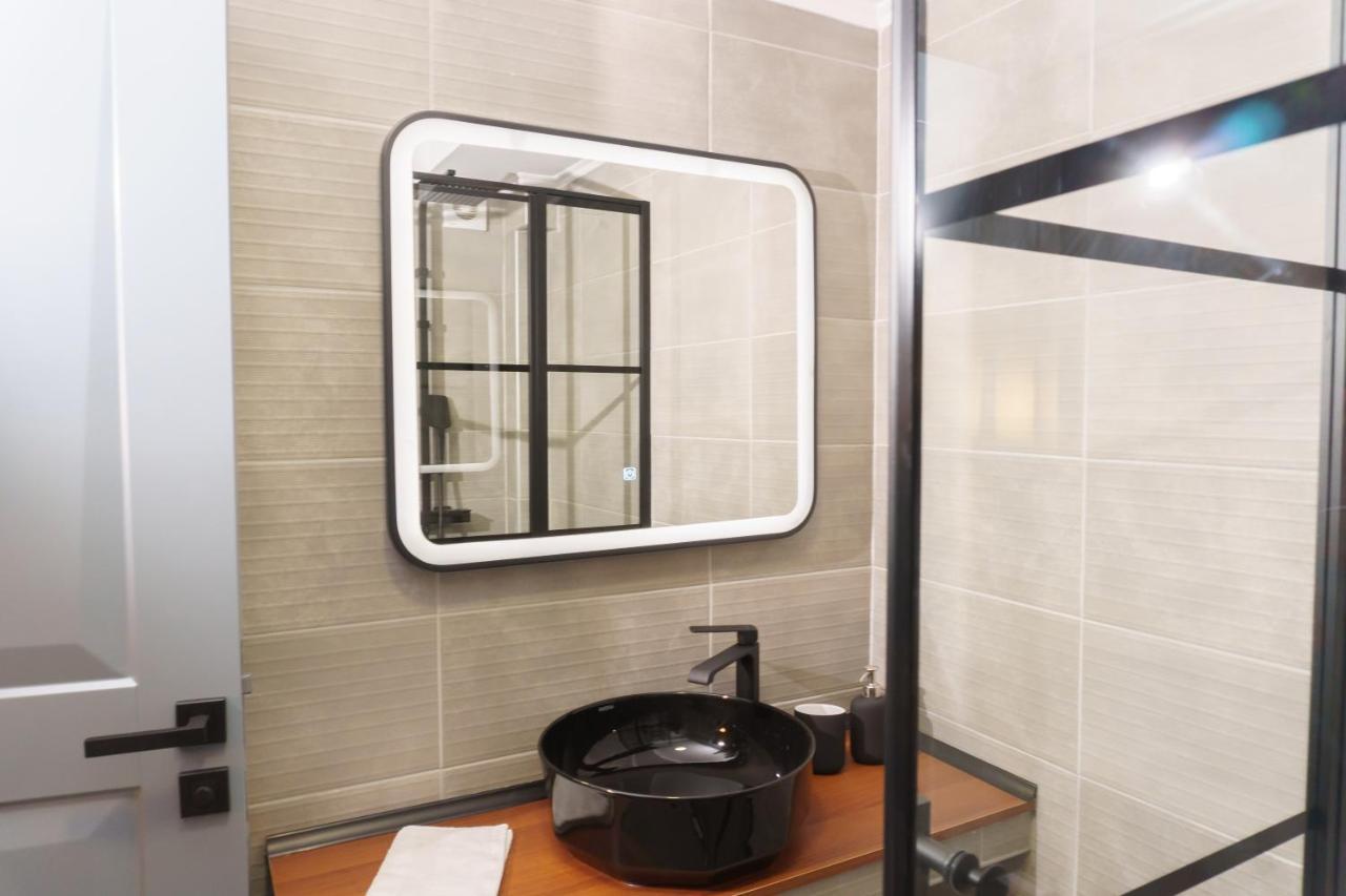 Sani Deluxe Suites Home- Monastiraki Square - Brand New Home Atene Esterno foto