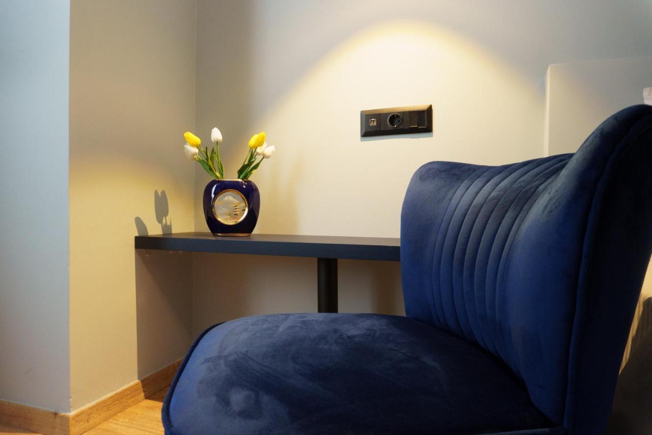 Sani Deluxe Suites Home- Monastiraki Square - Brand New Home Atene Esterno foto