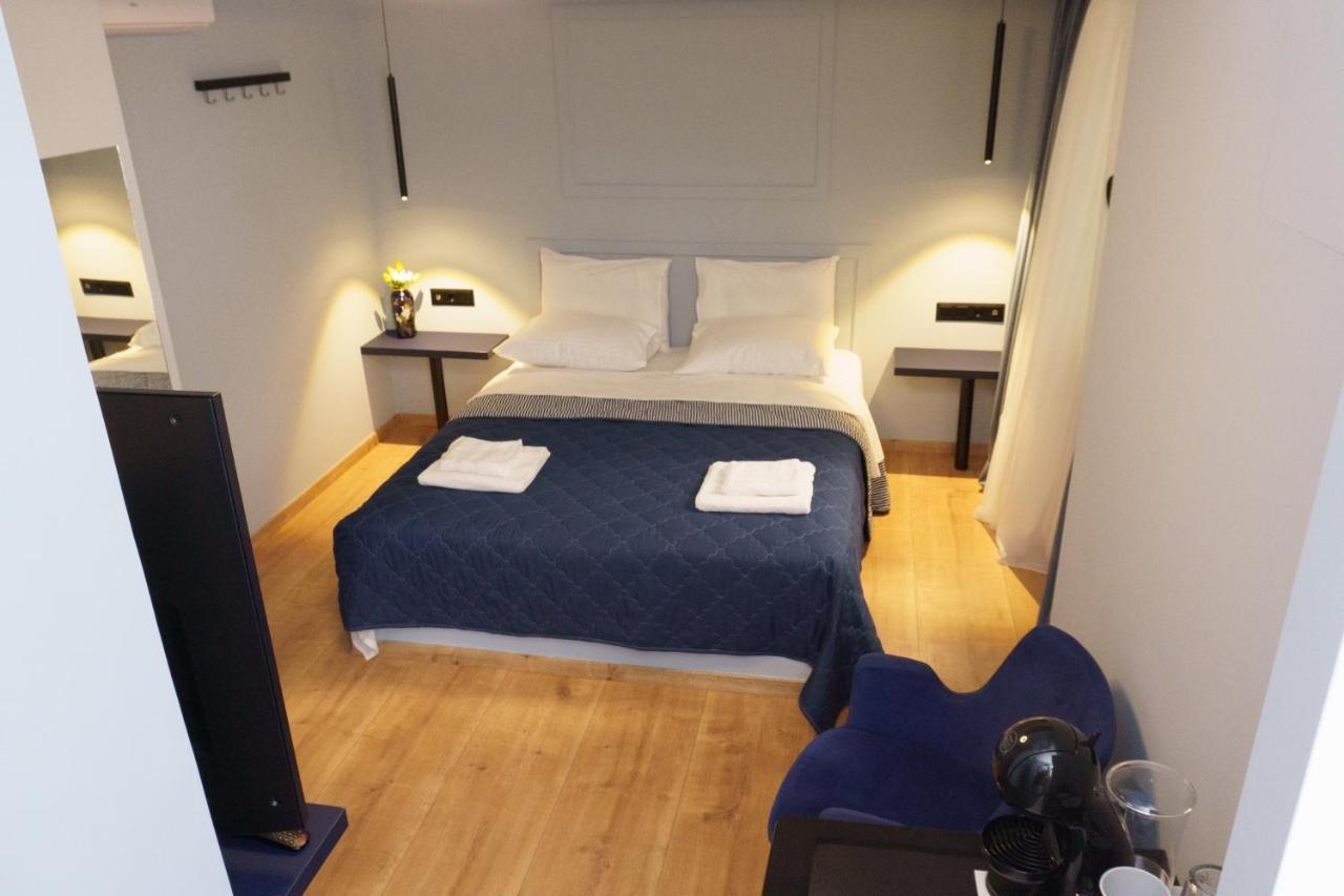 Sani Deluxe Suites Home- Monastiraki Square - Brand New Home Atene Esterno foto
