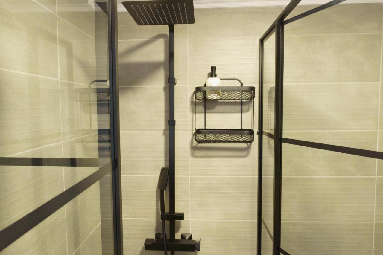 Sani Deluxe Suites Home- Monastiraki Square - Brand New Home Atene Esterno foto