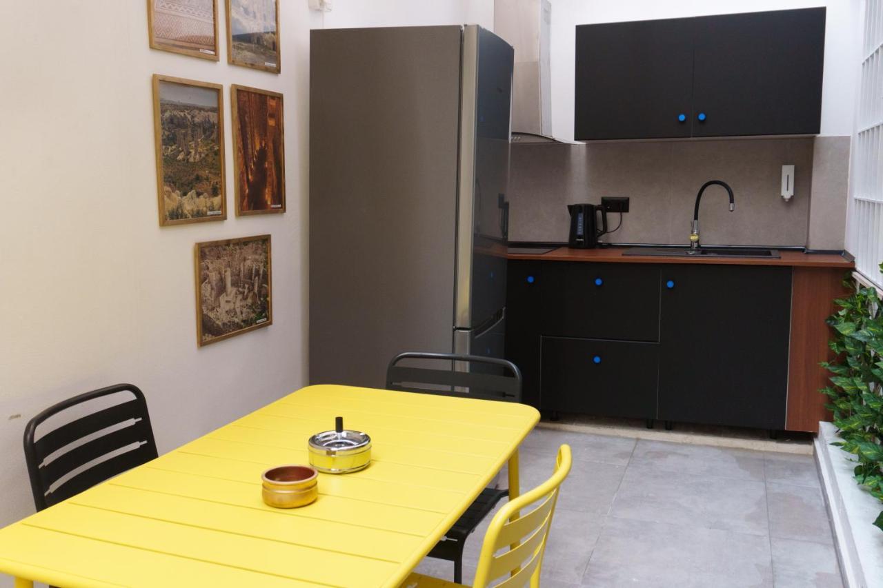 Sani Deluxe Suites Home- Monastiraki Square - Brand New Home Atene Esterno foto